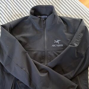 Arc'teryx Black Men's Softshell Performance Jacket